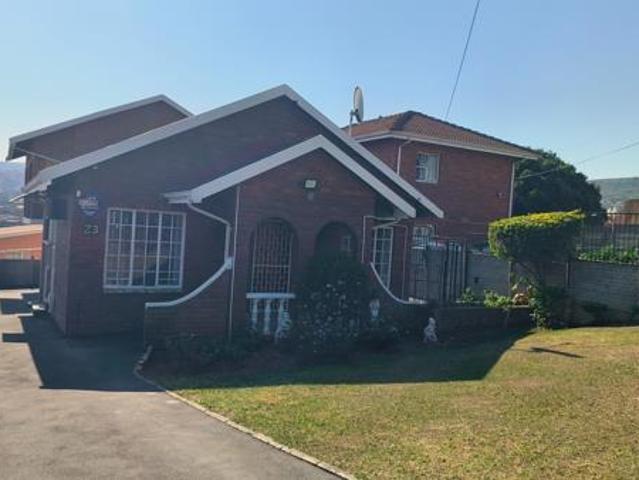4 Bedroom House in Raisethorpe