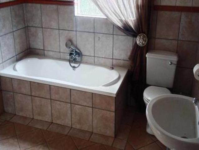 4 Bedroom House in Rangeview