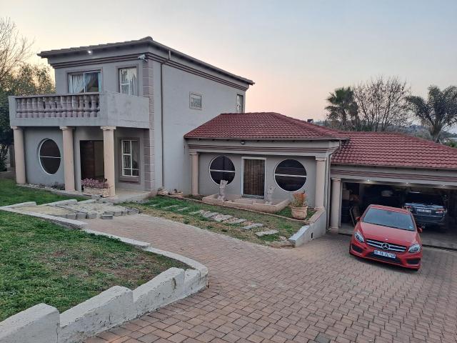 4 Bedroom House in Rangeview