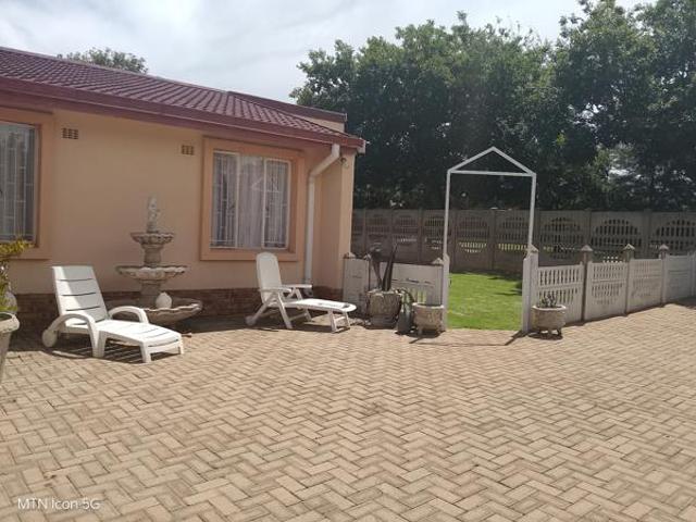 4 Bedroom House in Reyno Ridge