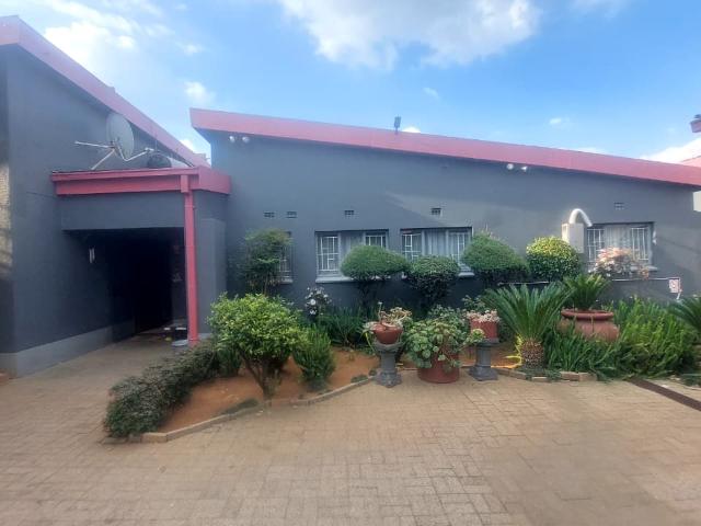 4 Bedroom House in Reyno Ridge
