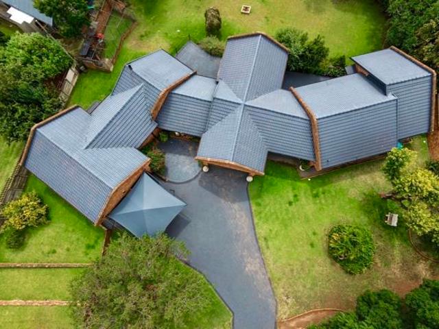 4 Bedroom House in Reyno Ridge