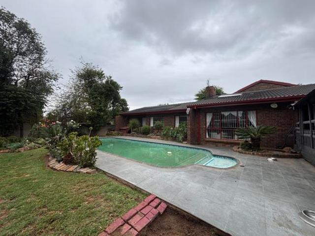 4 Bedroom House in Reyno Ridge