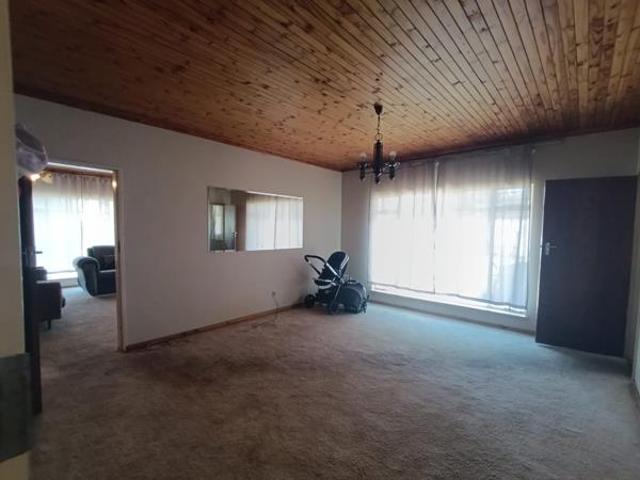 4 Bedroom House in Reyno Ridge