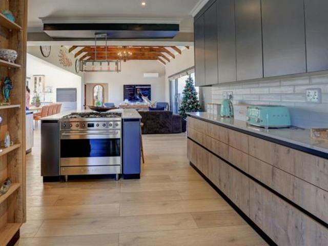 4 Bedroom House in Renosterbos Estate