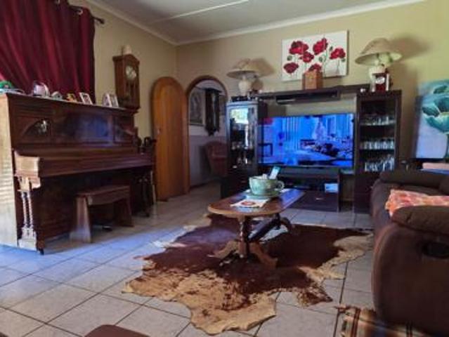 4 Bedroom House in Rhodesdene