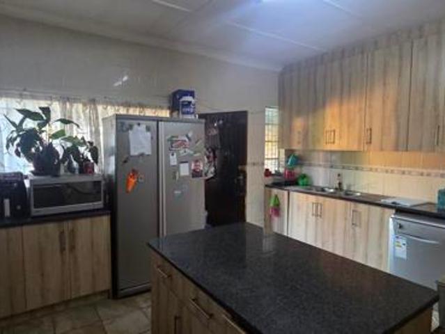 4 Bedroom House in Rhodesdene