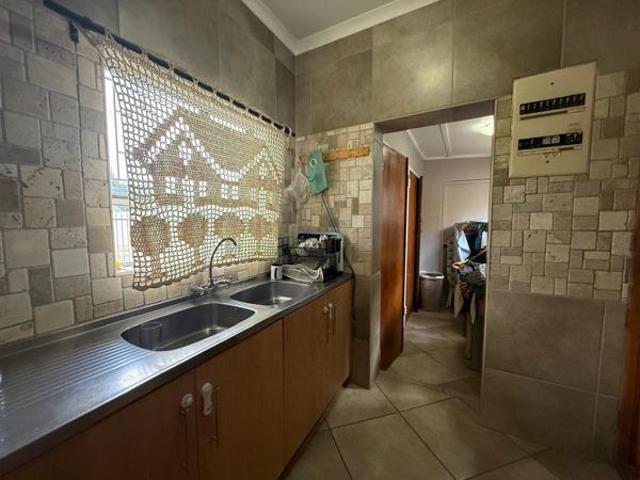 4 Bedroom House in Rhodesdene