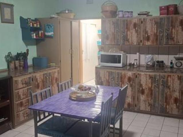 4 Bedroom House in Ritchie