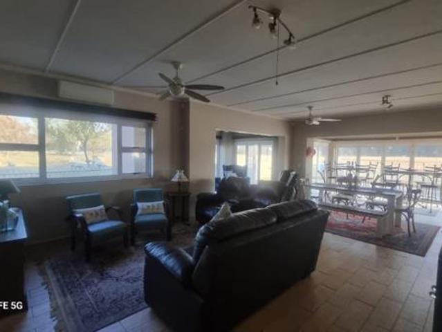 4 Bedroom House in Riverspray Lifestyle Estate