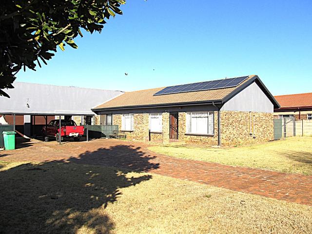4 Bedroom House in Riamar Park