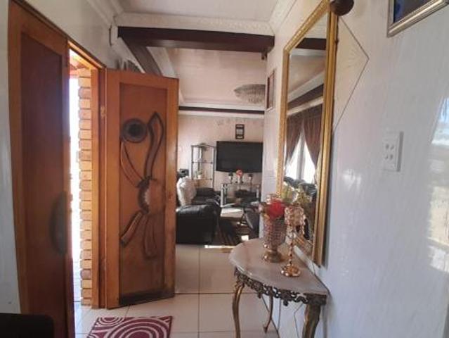 4 Bedroom House in Riebeeckstad