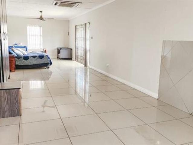 4 Bedroom House in Risiville