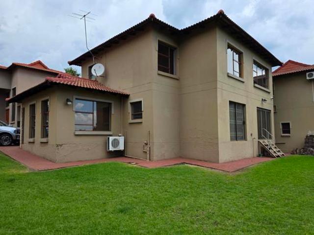 4 Bedroom House in Risiville