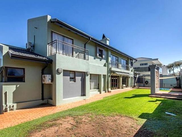 4 Bedroom House in Ruimsig