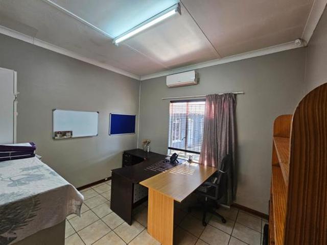 4 Bedroom House in Rustenburg Central