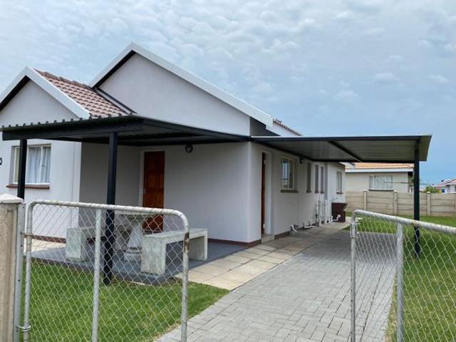 4 Bedroom House in Rustenburg North