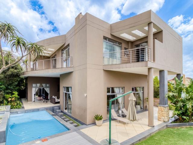 4 Bedroom House in Woodmead