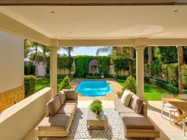 4 Bedroom House in Woodhill Golf Estate
