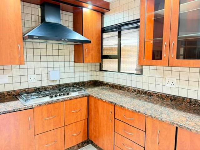 4 Bedroom House in Woodhill Golf Estate