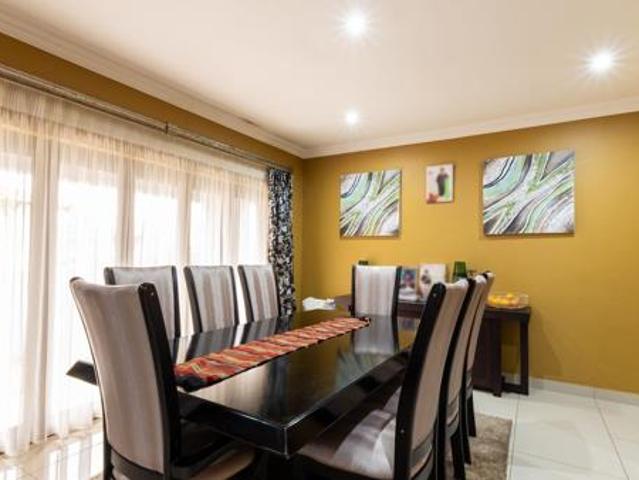 4 Bedroom House in Woodhill Estate