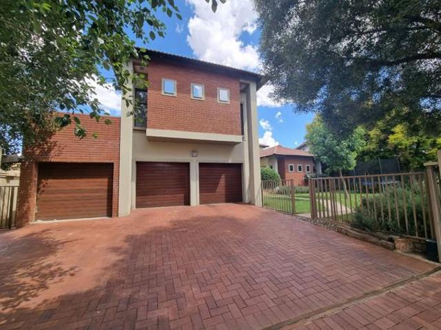 4 Bedroom House in Woodland Hills Wildlife Estate