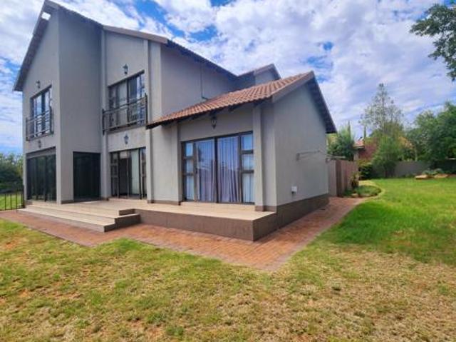 4 Bedroom House in Woodland Hills Wildlife Estate