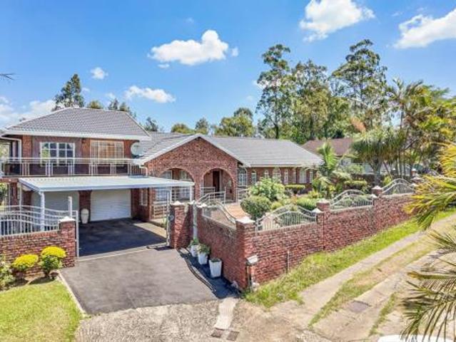 4 Bedroom House in Woodlands