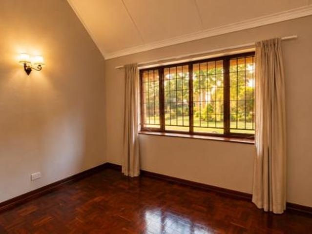 4 Bedroom House in Waterkloof