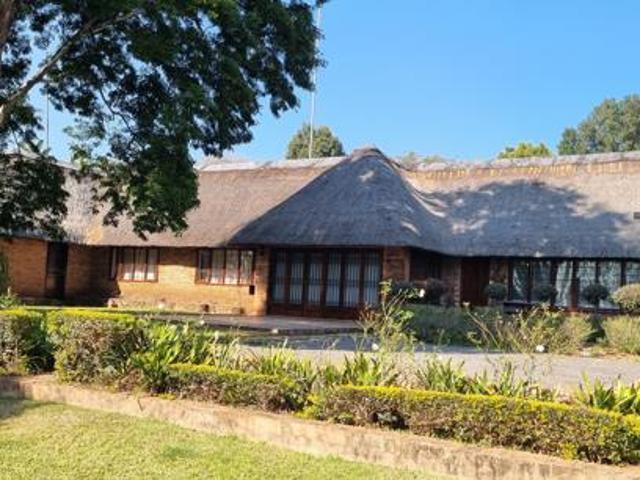 4 Bedroom House in Waterkloof
