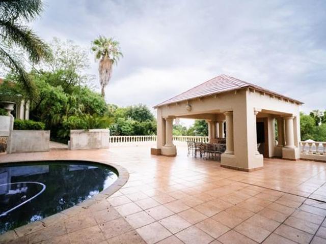 4 Bedroom House in Waterkloof