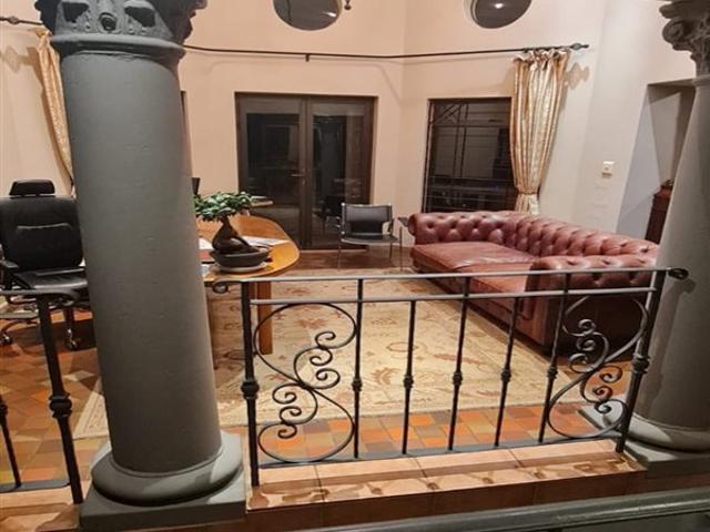 4 Bedroom House in Waterkloof Ridge