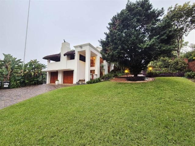 4 Bedroom House in Waterkloof Ridge