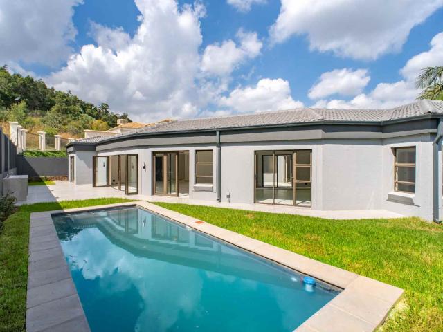 4 Bedroom House in Waterkloof Ridge