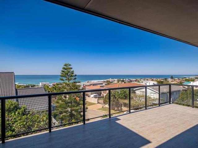 4 Bedroom House in Wavecrest