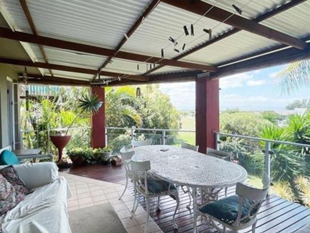 4 Bedroom House in Wavecrest