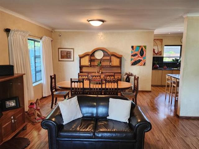 4 Bedroom House in Wavecrest