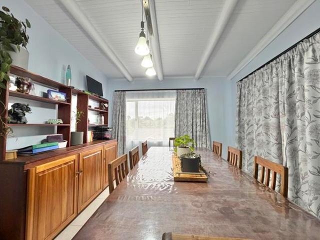 4 Bedroom House in Wavecrest