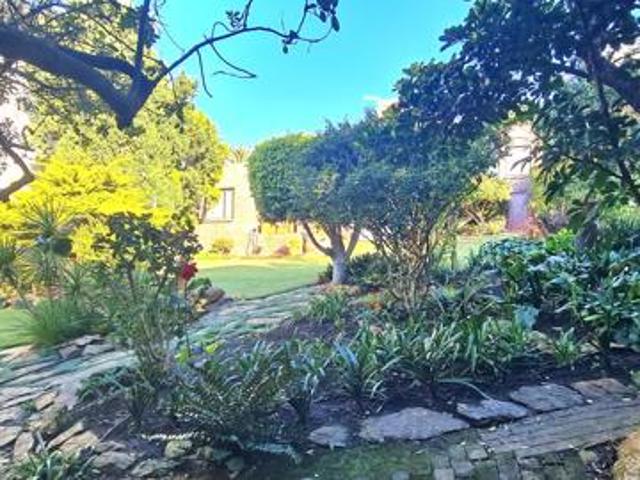 4 Bedroom House in Wavecrest