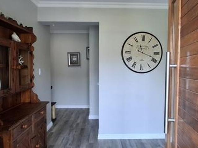 4 Bedroom House in Wavecrest