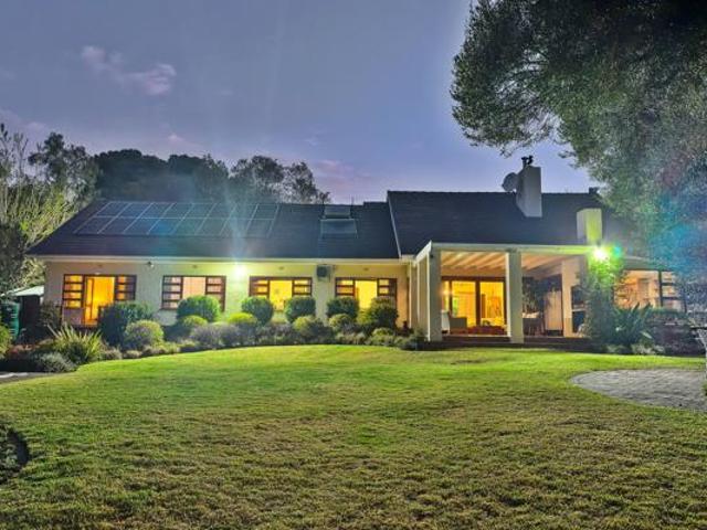 4 Bedroom House in Waverley