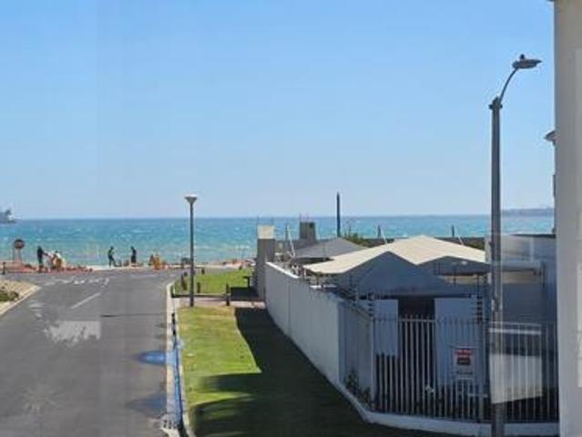 4 Bedroom House in Waves Edge