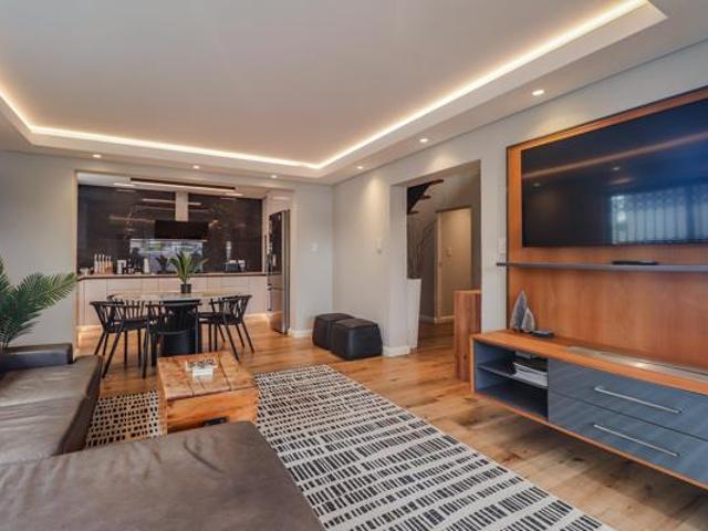 4 Bedroom House in Walmer