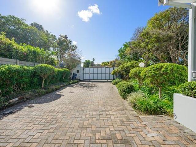 4 Bedroom House in Walmer