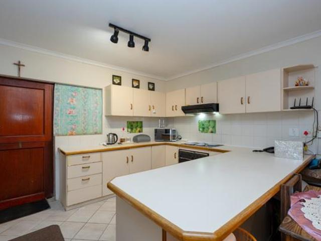 4 Bedroom House in Welgelegen