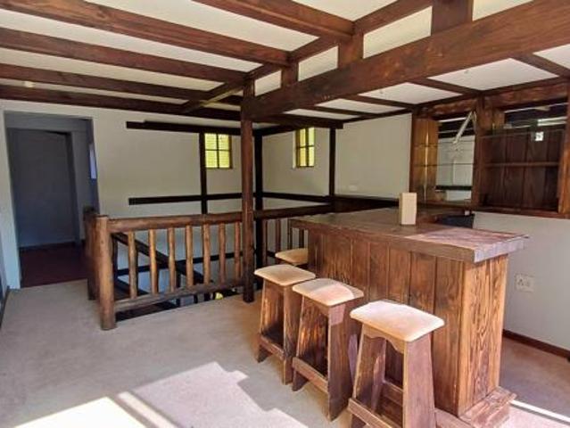 4 Bedroom House in Weltevreden Park