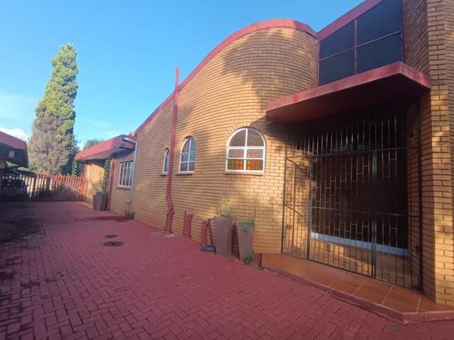 4 Bedroom House in Welverdiend