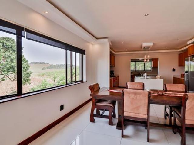 4 Bedroom House in Westbrook