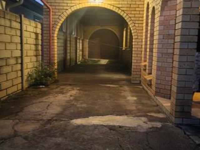 4 Bedroom House in Westenburg