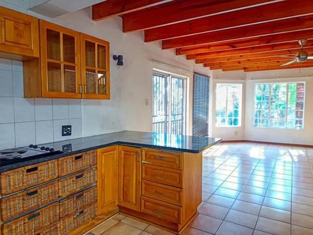 4 Bedroom House in White River Central
